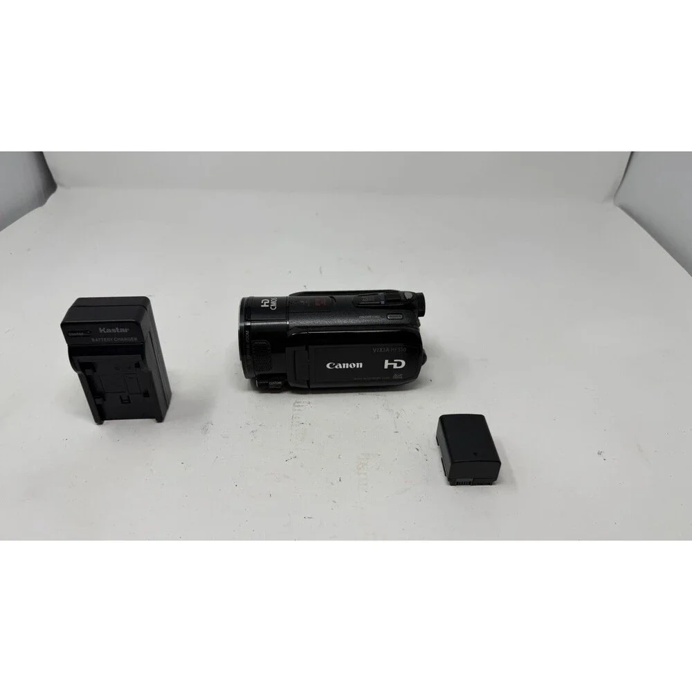 Canon Vixia HF S10 32 GB Camcorder - Black 8.0MP 10X Optical Zoom 2.6